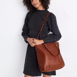 Madewell The zip-top transport bag brown Large size